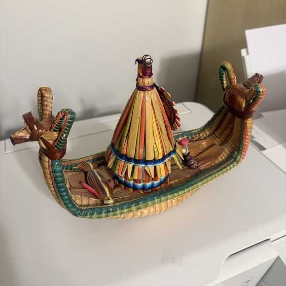 Two Vintage Handmade Caballito De Totora Peruvian Boat Colorful Wicker And Wood - Picture 7 of 10
